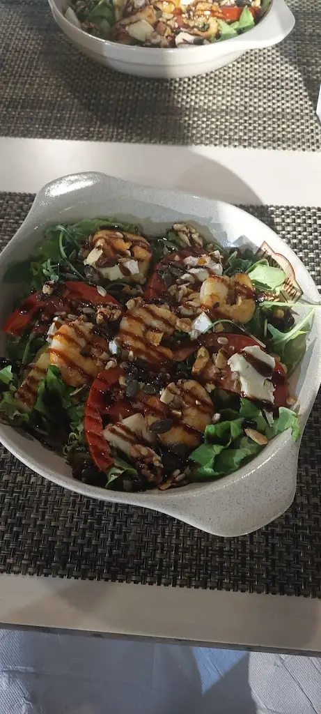 Gillian Donald_Tasquinha do Caco - São João_São João_reseña