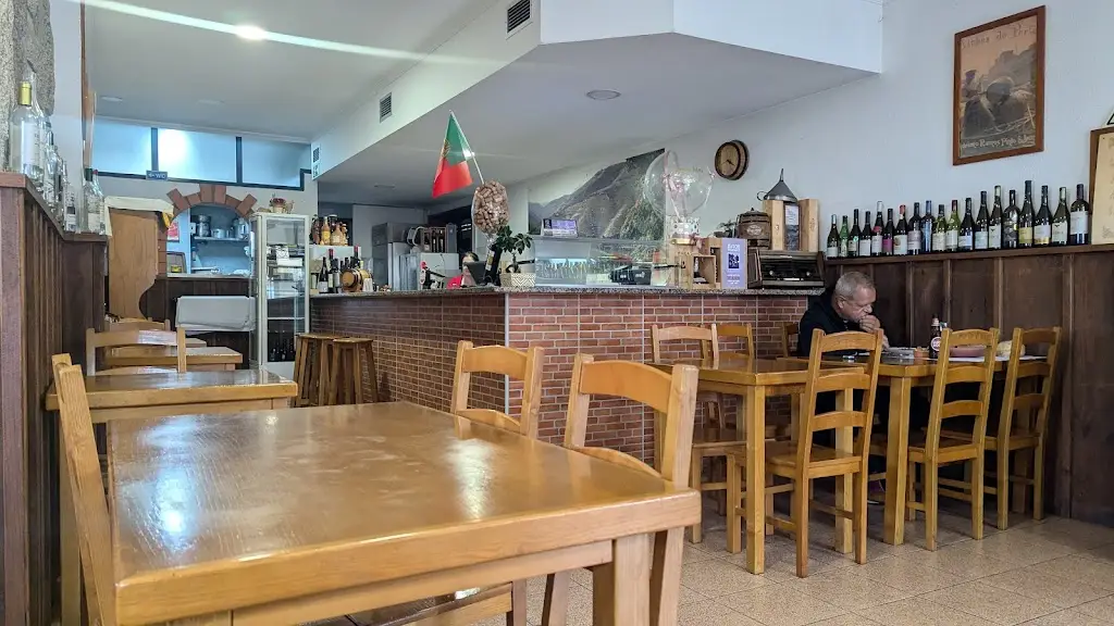 Tasquinha Do Dinis ristorante a Vila Chã