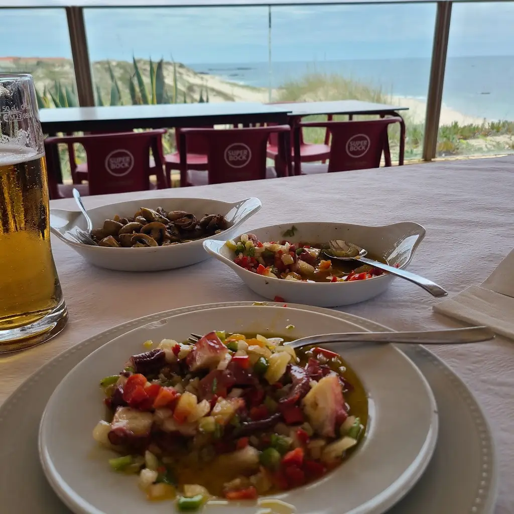 Geoff Goodwin_Restaurante Ruben Dunas_Vila Chã_review