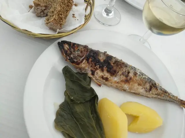 Diego Castro_Café Praia mar_Vila Chã_review