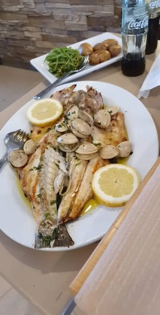 Miguel Diz Lopes_Restaurante Salitre_Vila Chã_recensione