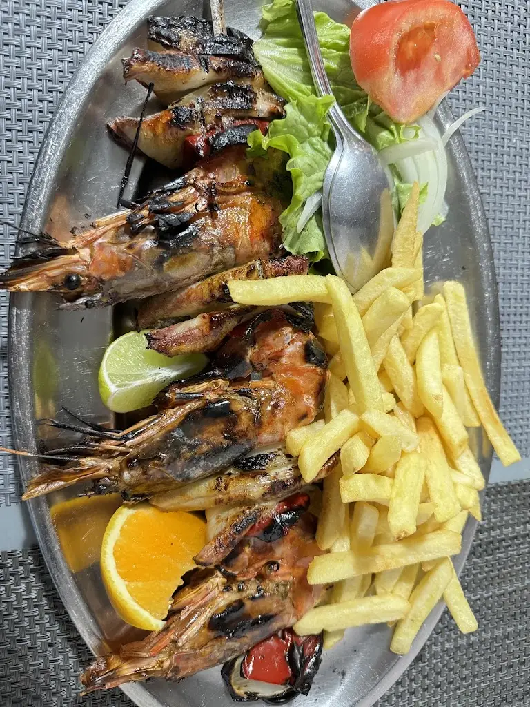 Anita Liu_Estaleiro_Vila Chã_recensione