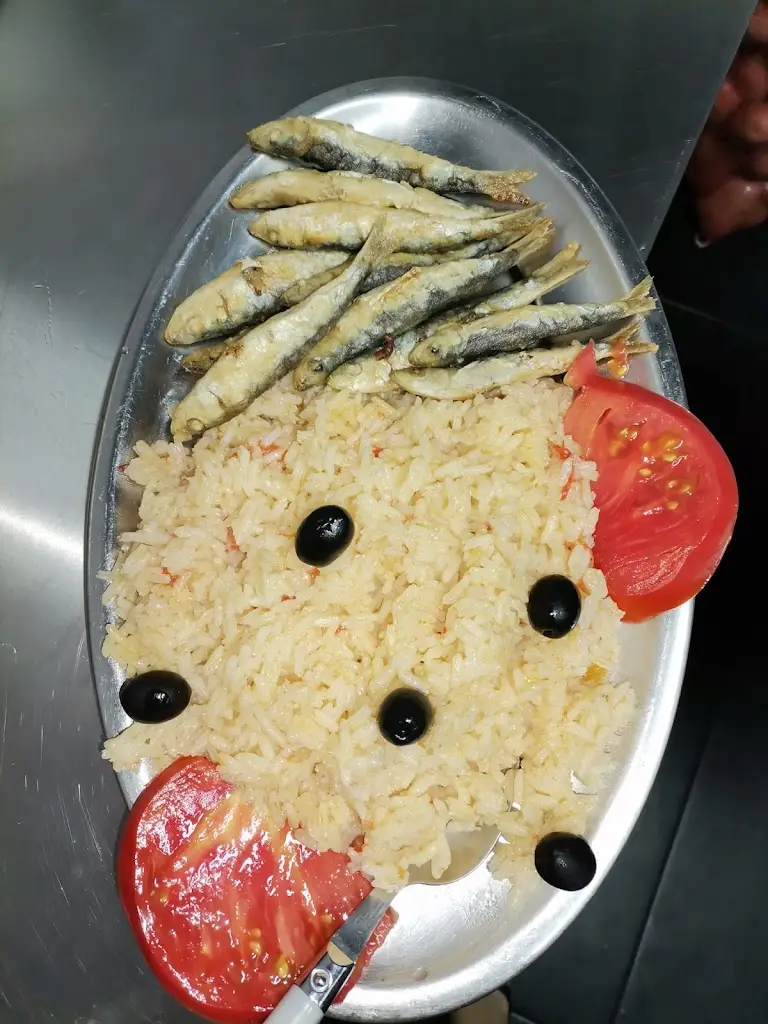 Menu_Café Restaurante Tropical_Vila Chã_immagine_2