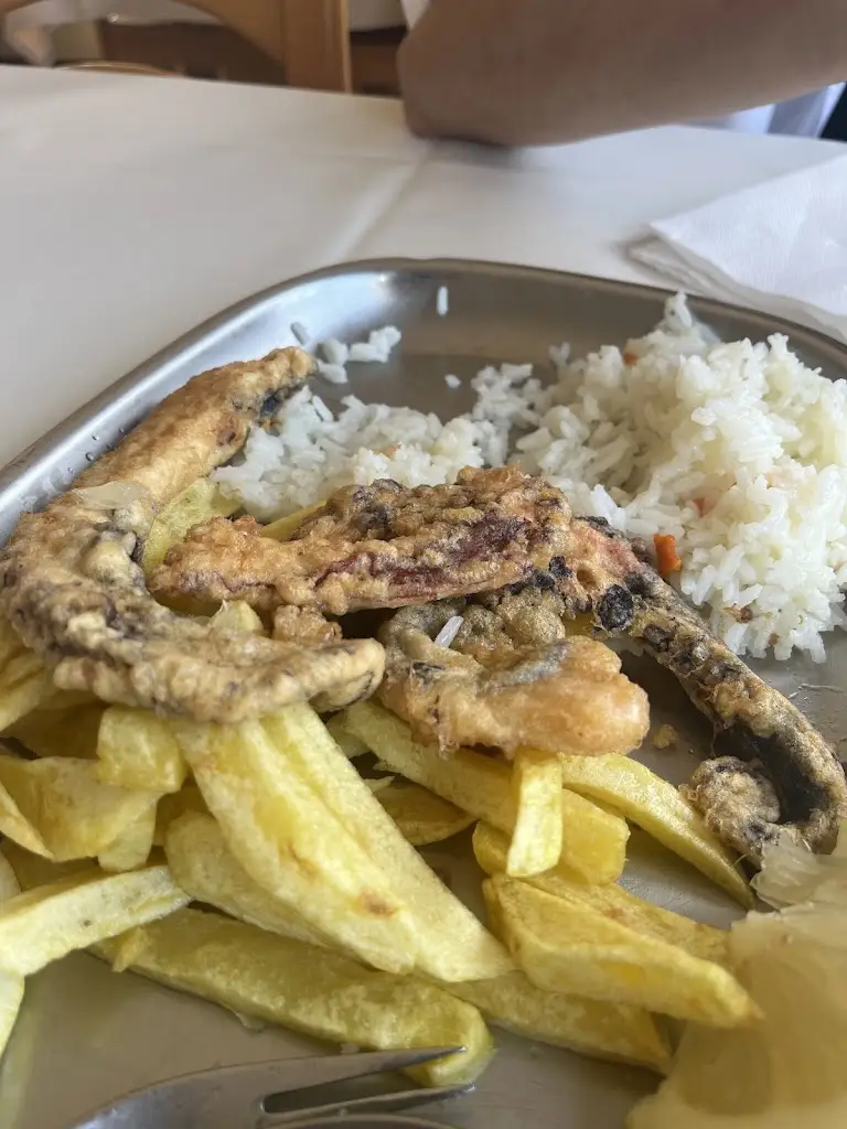 Alberto lage_Café Restaurante Concha_Vila Chã_recensione