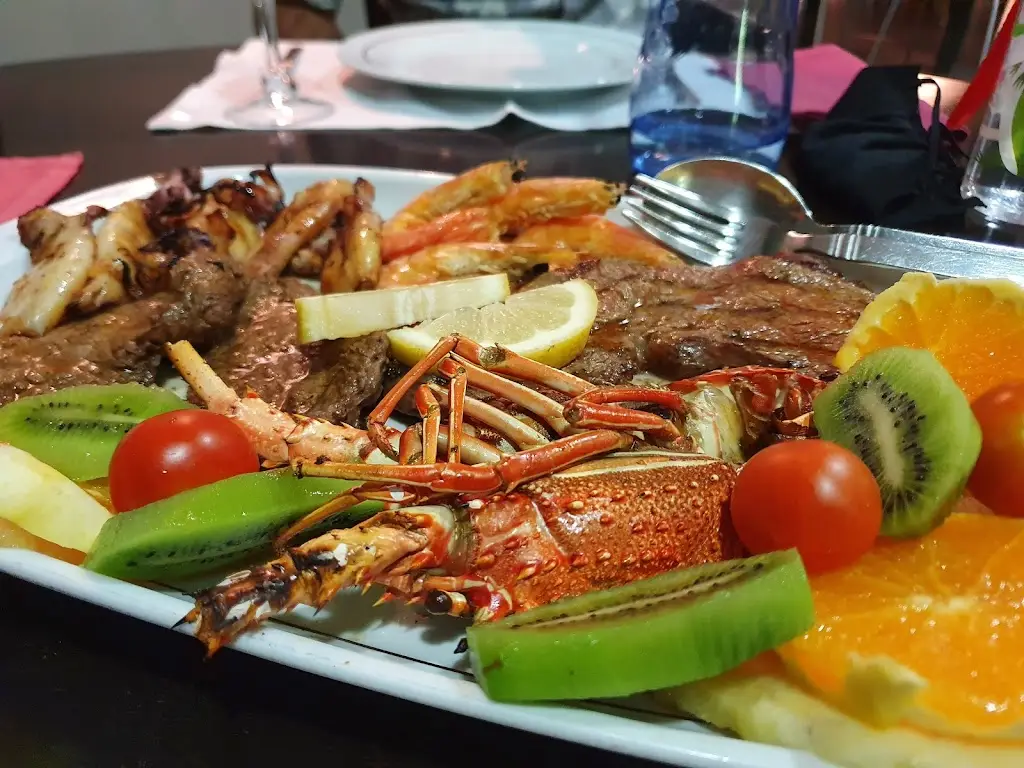 Grémio Restaurante-Bar_Vagos_slider_image_3