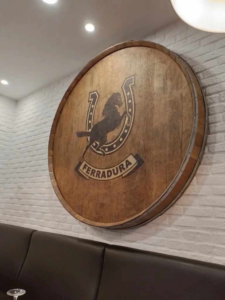 Snack-Bar Ferradura_Vagos_slider_image_3