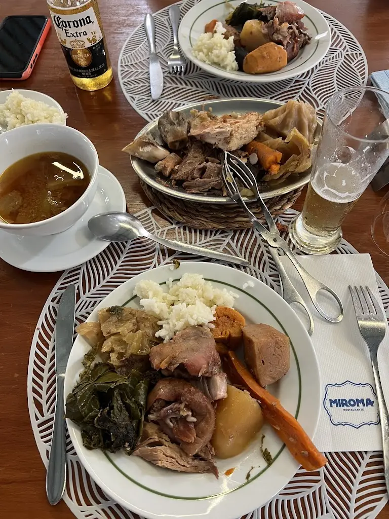 O Miroma_Furnas_slider_image_3