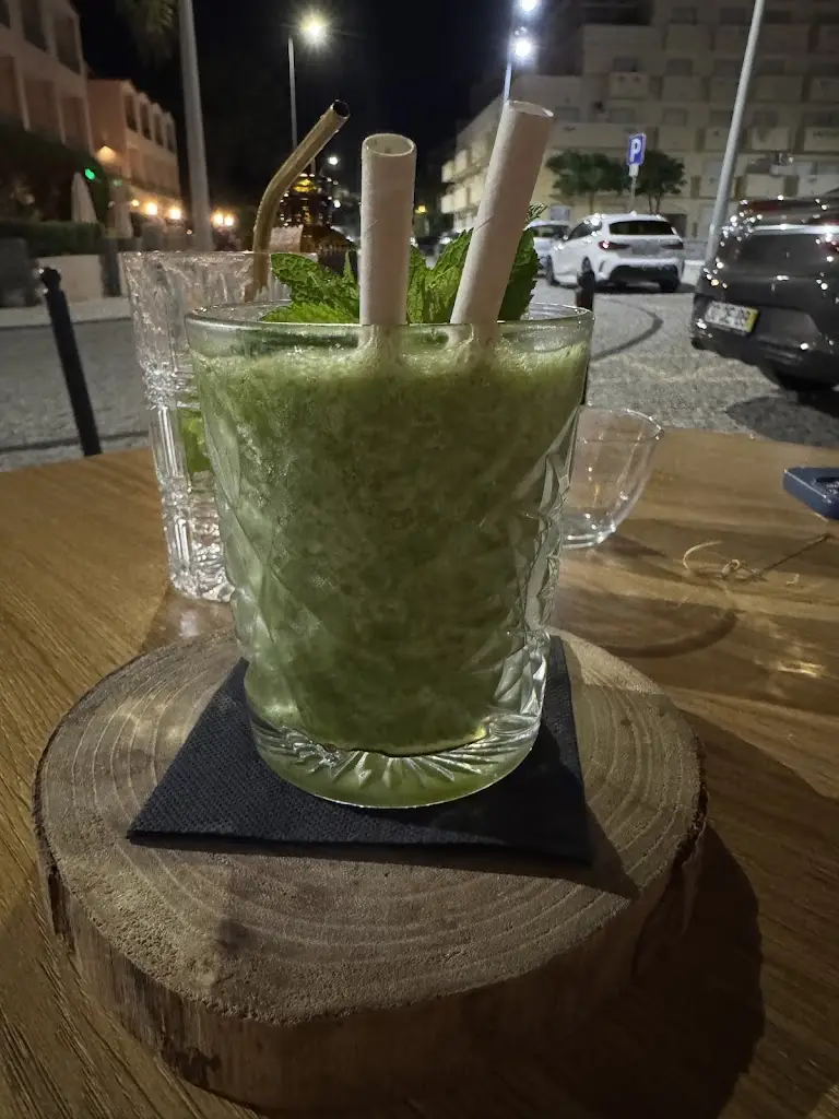 Maria Garcia_The Blue Parrot_Penedo Gordo_recensione