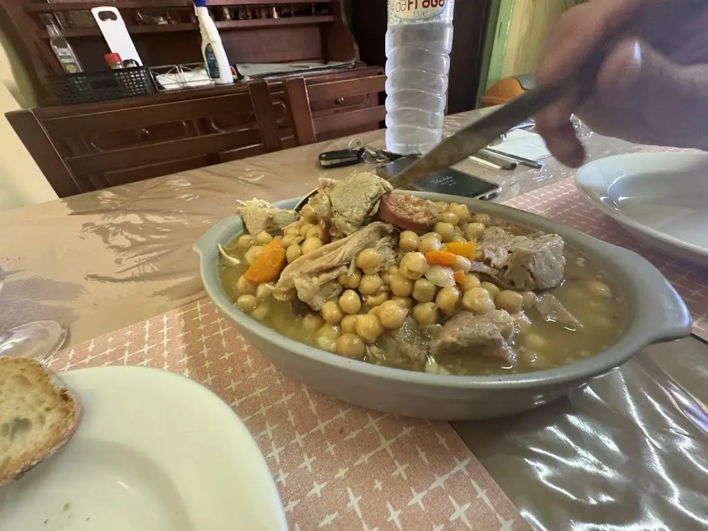 Victoria Atalaya_Associação Columbófila Aljustrelense_Aljustrel_recensione