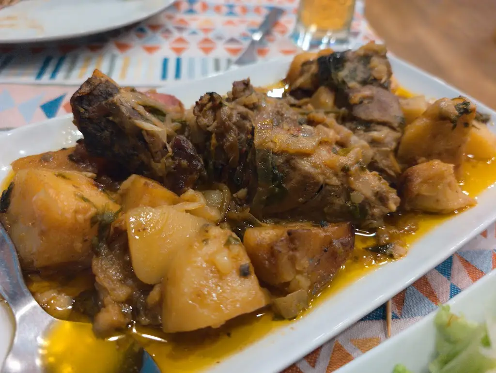 Richard Hou_Taberna Ismael_Aljustrel_recensione