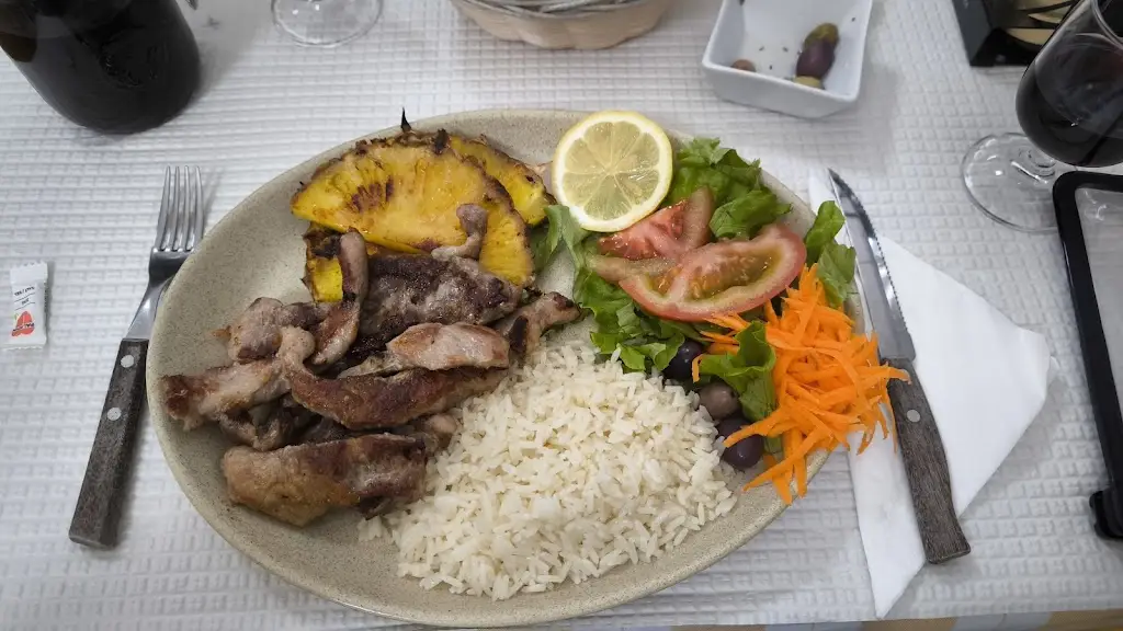 Restaurante Pizzaria Rafaello_Aljustrel_slider_image_3