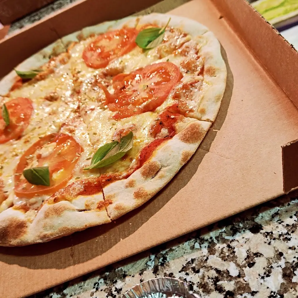 Menu_Pizzaria & Restaurante Amici_Aljustrel_immagine_6