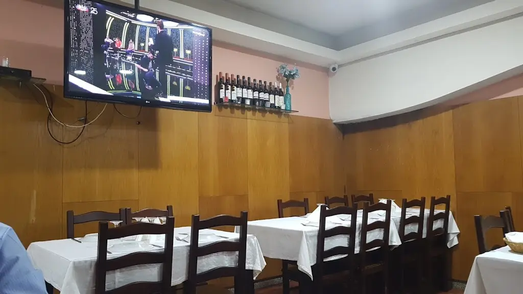 Churrasqueira De Valongo restaurant in Valongo
