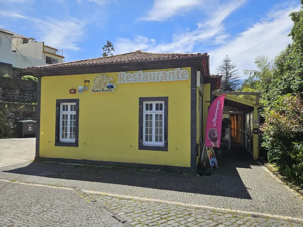 martin de goeij_Restaurante Banhos Ferreos_Furnas_review