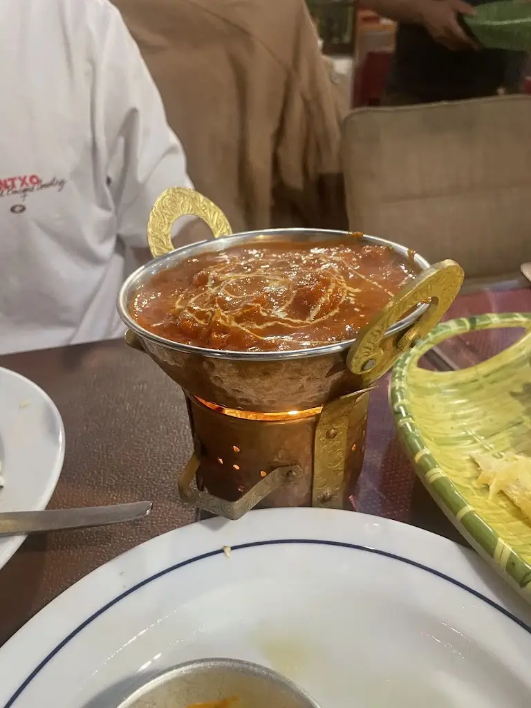 Maria Lima_Himalayan Restaurant & Bar_São Teotónio_reseña