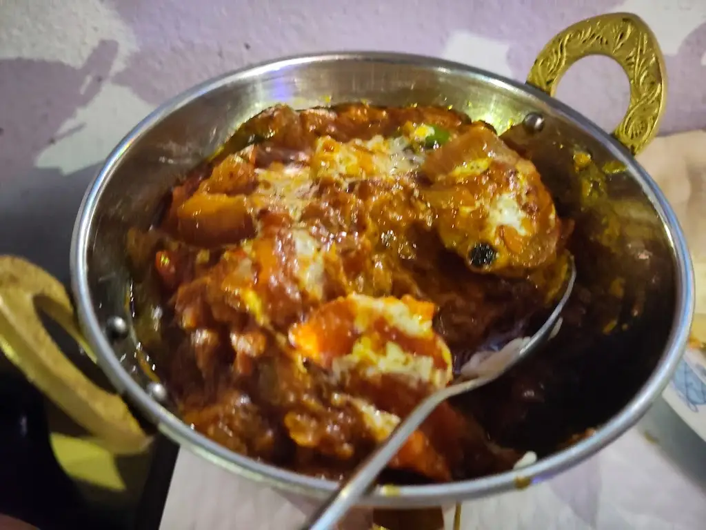 S.D._Himalayan Restaurant & Bar_São Teotónio_reseña