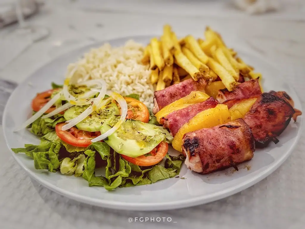 Filipe Gomes_Churrasqueira Mira Fóia_São Teotónio_recensione