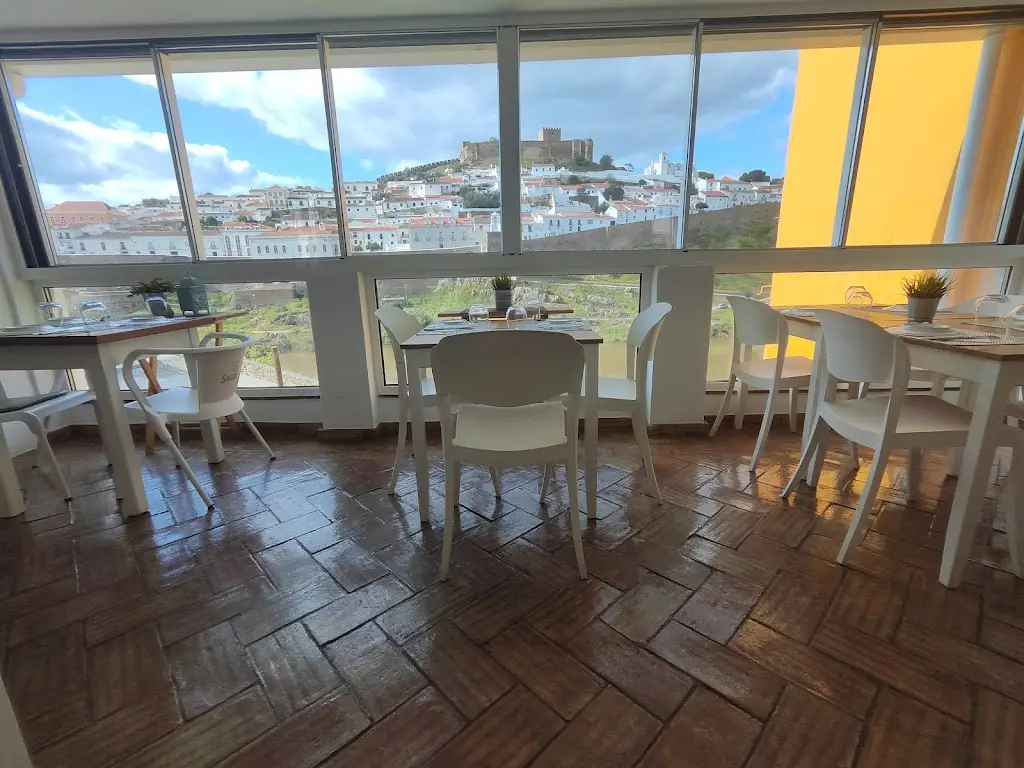 Espaço Casa Amarela_Minas de São Domingos_slider_image_1