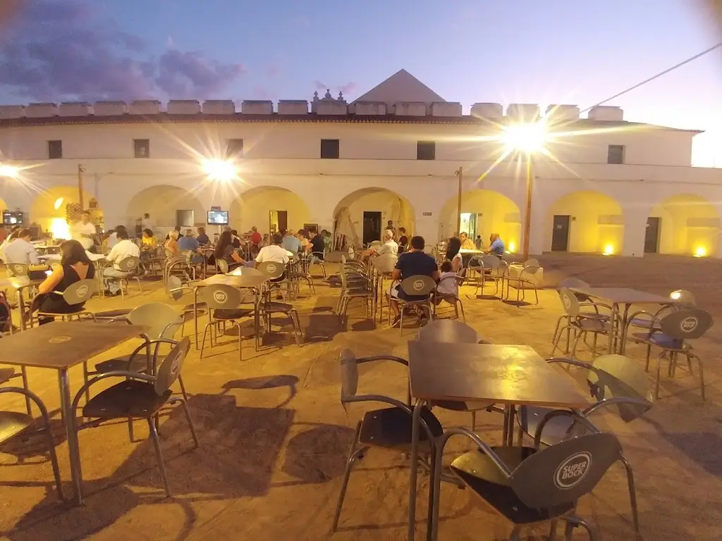 Antonia vJ_Taberna dos Quartéis_Moura_recensione