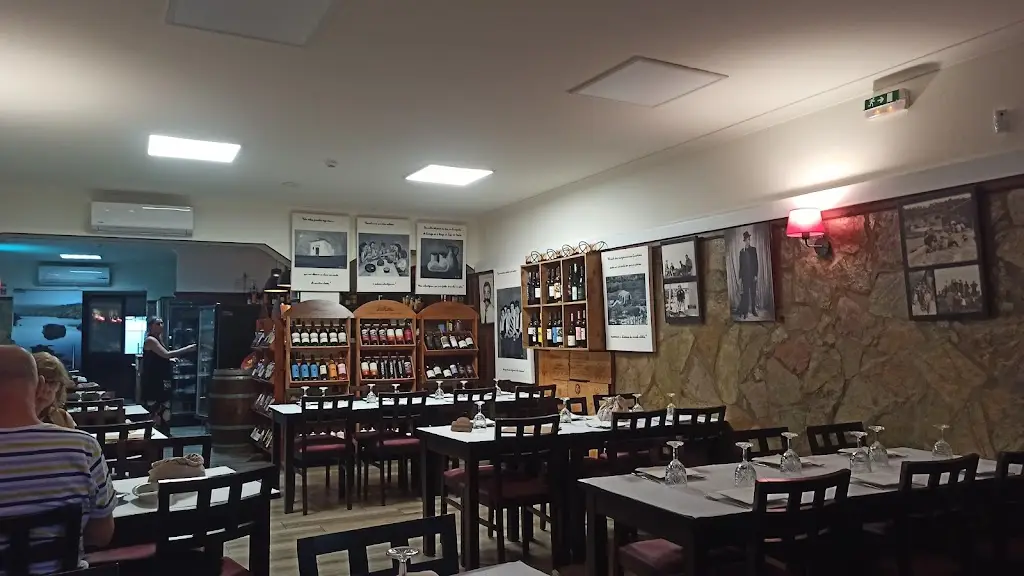 O Vermelhudo ristorante a Moura