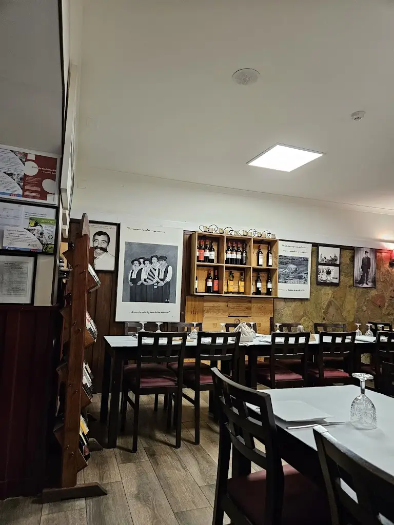 O Vermelhudo_Moura_slider_image_3