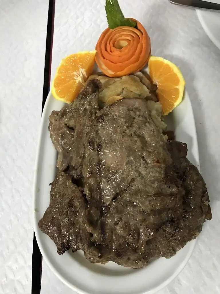 Zubair Mohamed_Café Engrola_Serpa_review