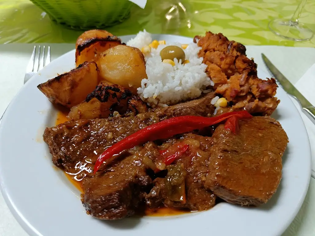 Paulo Rodrigues_Restaurante Cidade De Berlim_Fajã de Baixo_recensione