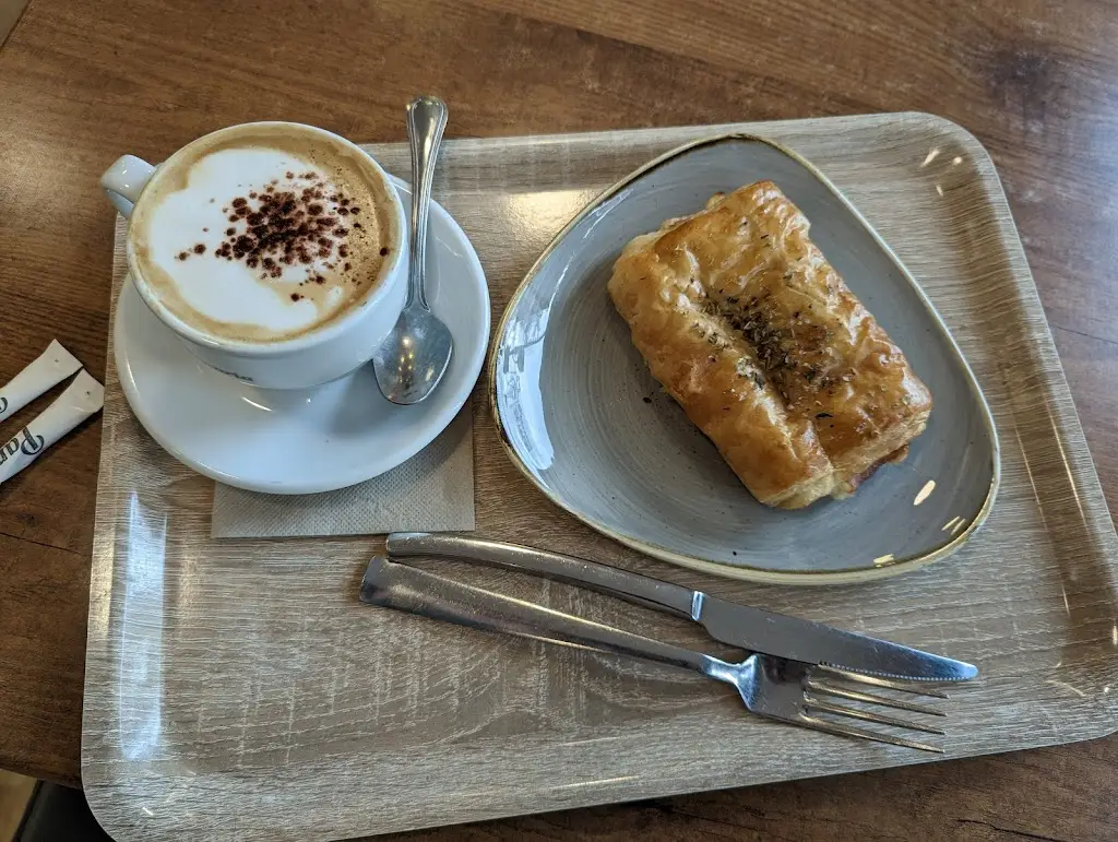 Erin L_Quinta dos Açores_Fajã de Baixo_review