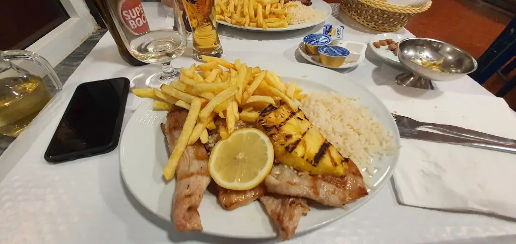 Luis R_Sabores da Avó_Ourique_recensione