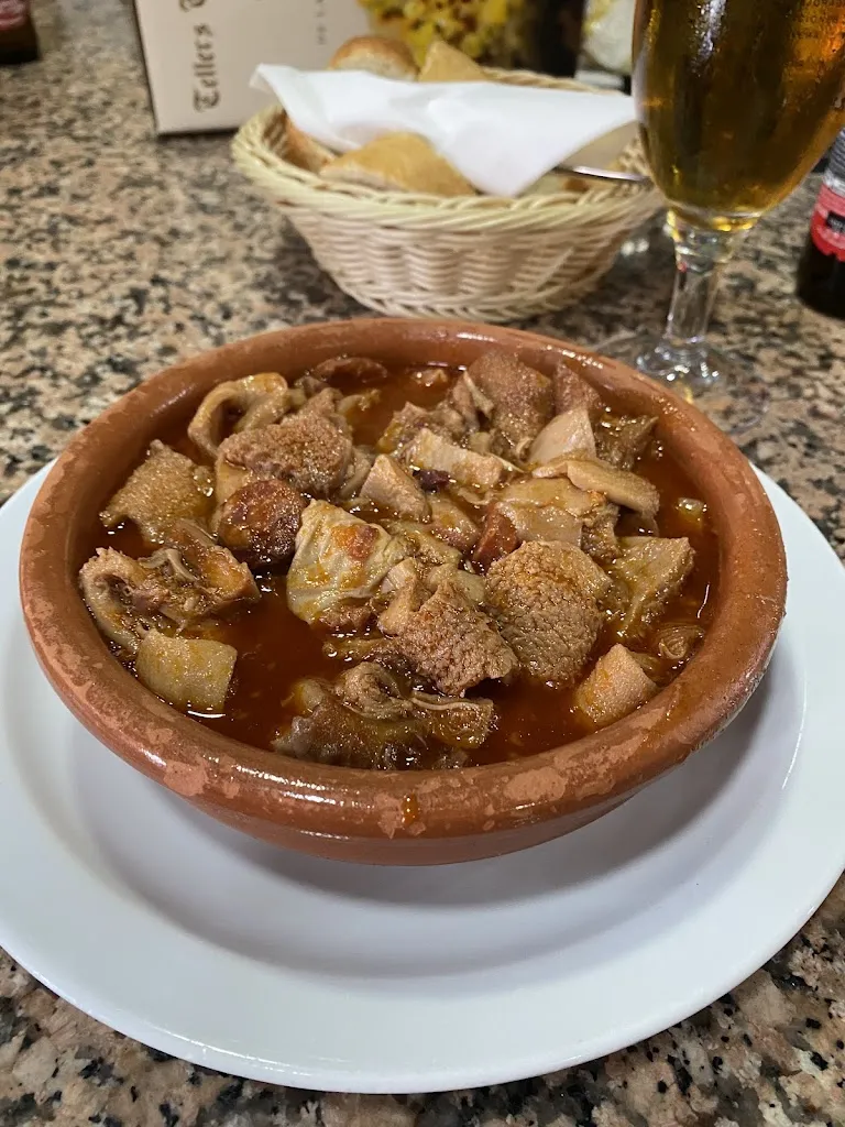 Javier Hernandez_Bar Las Palmeras_Castellbisbal_review