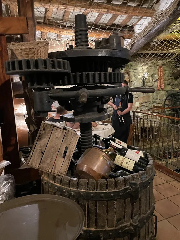 Scythe Yan_Masia Restaurant Torre del Conill_Castellbisbal_review