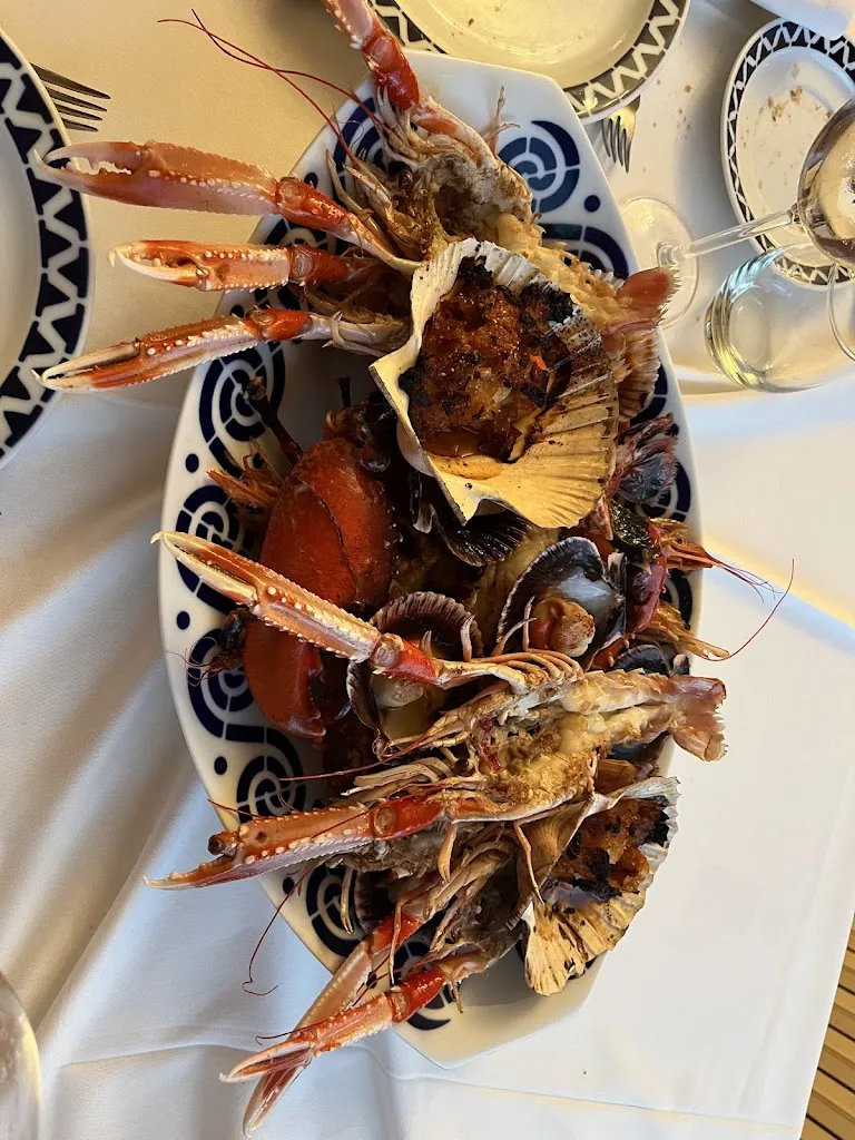 Restaurante Planeta_Ortigueira_slider_image_3