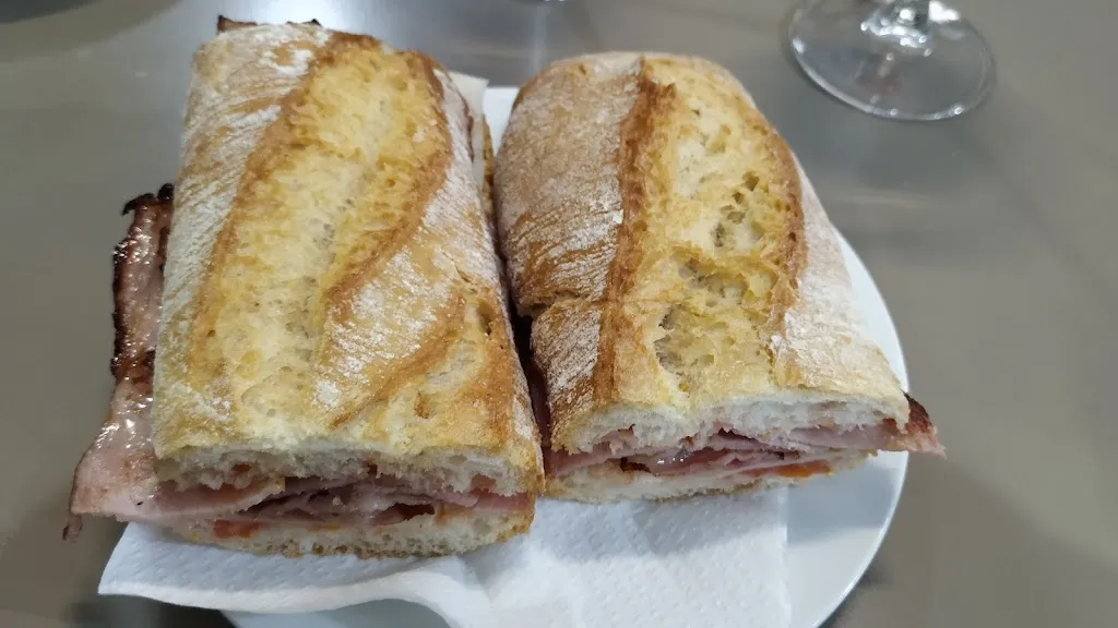 Can Mariano_Castellar del Vallès_slider_image_2