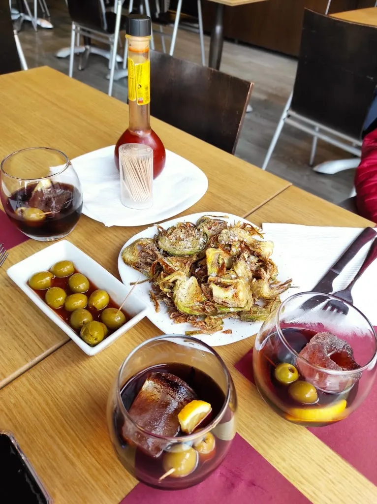 Rosa María Pacheco Almagro_Xaloc_Castellar del Vallès_review