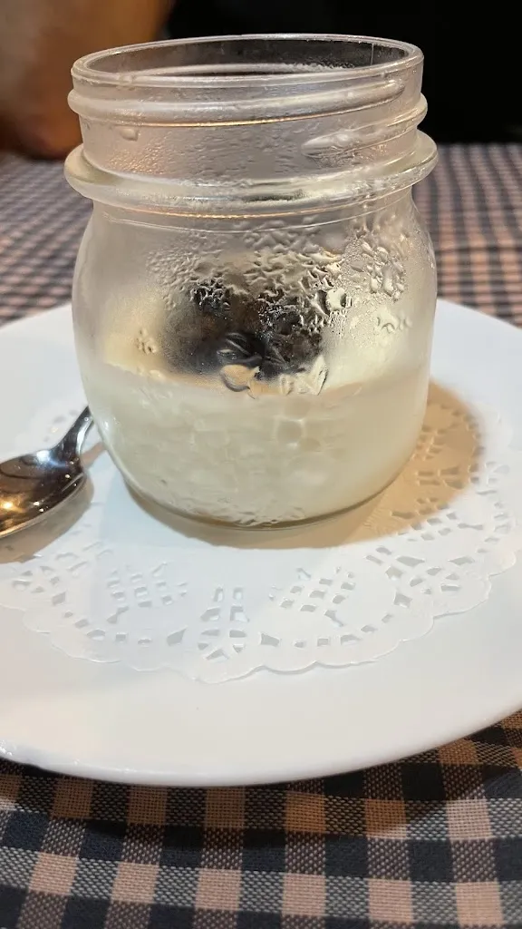 Ximena Bega_Restaurant Frutos Ramírez_Castellar del Vallès_review