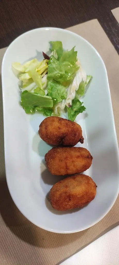 Jaime MG_La fonda_Castellar del Vallès_review