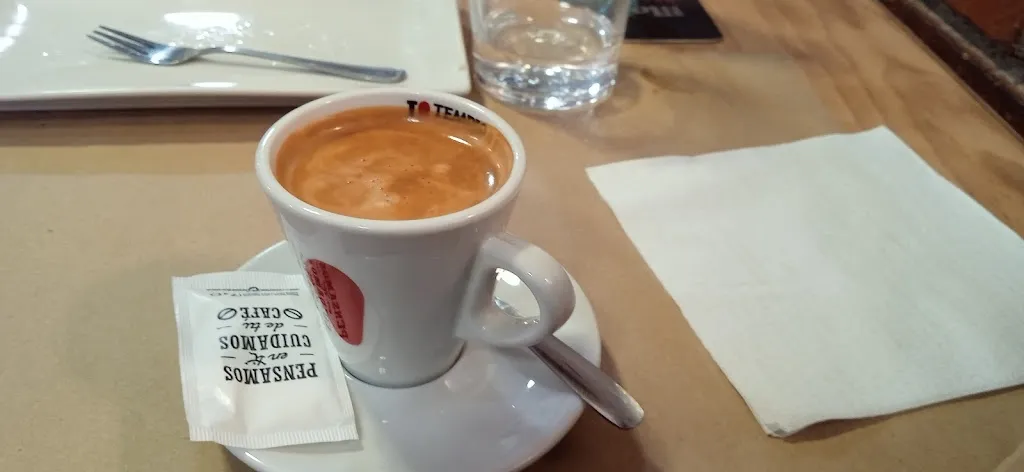 Joan Carles Castanera Marin_Bar restaurant La Tahona_Castellar del Vallès_review