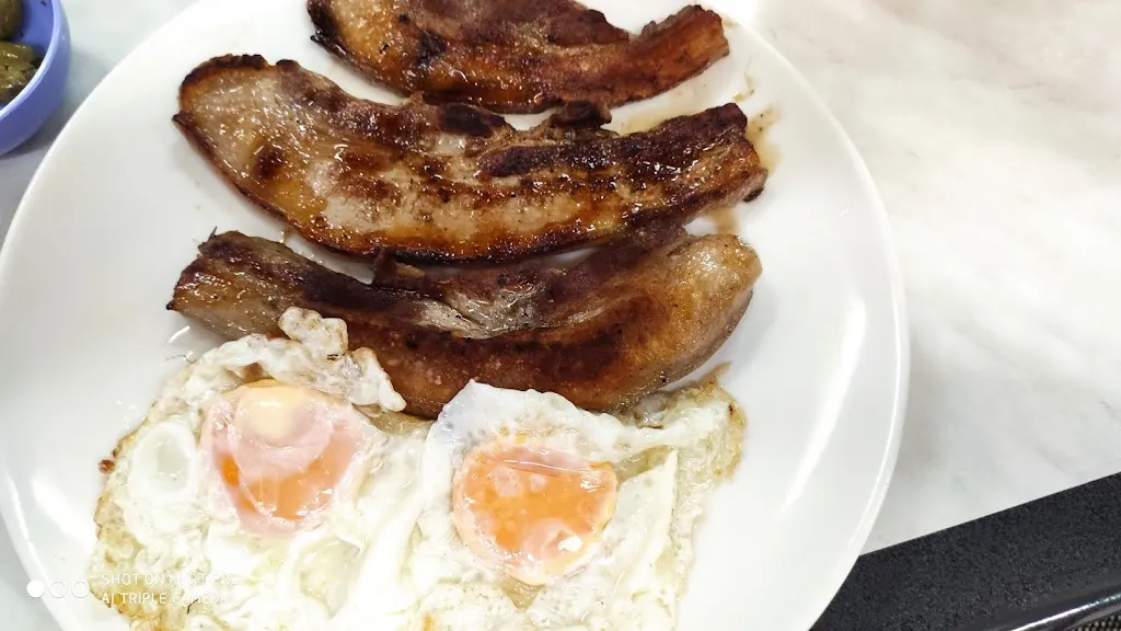 Restaurant L'esbargo restaurant in Castellar del Vallès