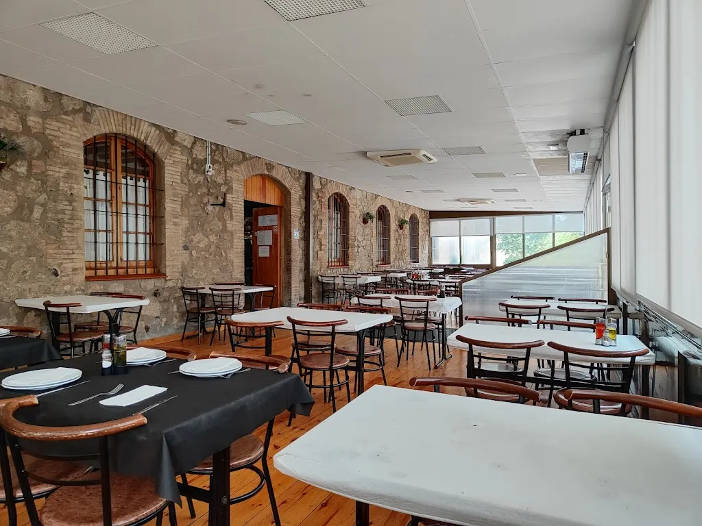 Santa Bàrbara Restaurant_Cercs_slider_image_3