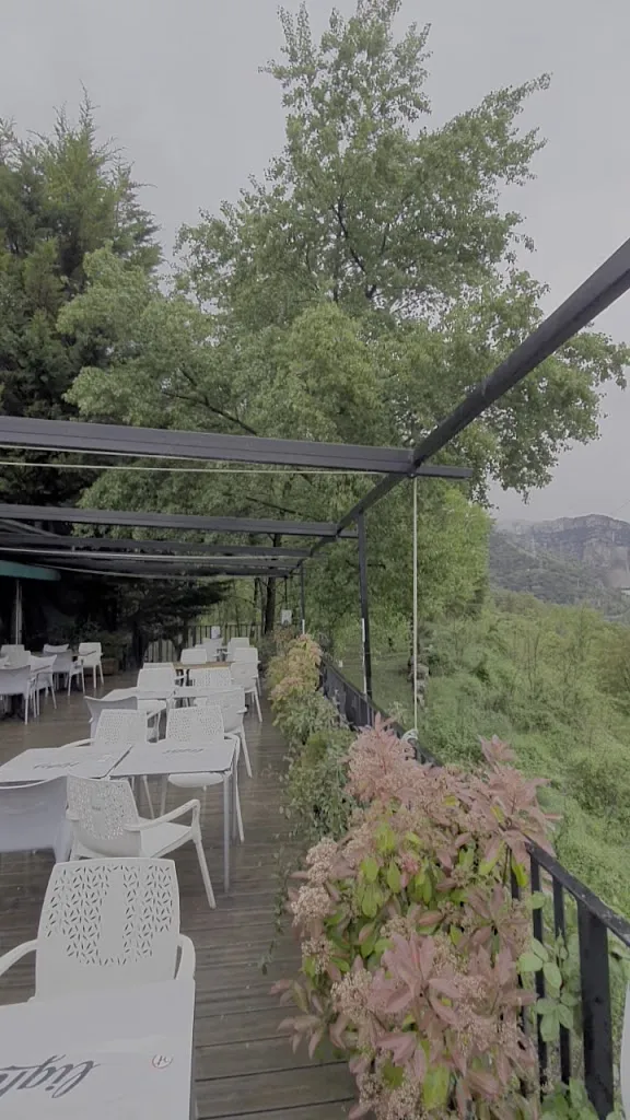 Els Portals de Cercs_Cercs_slider_image_2