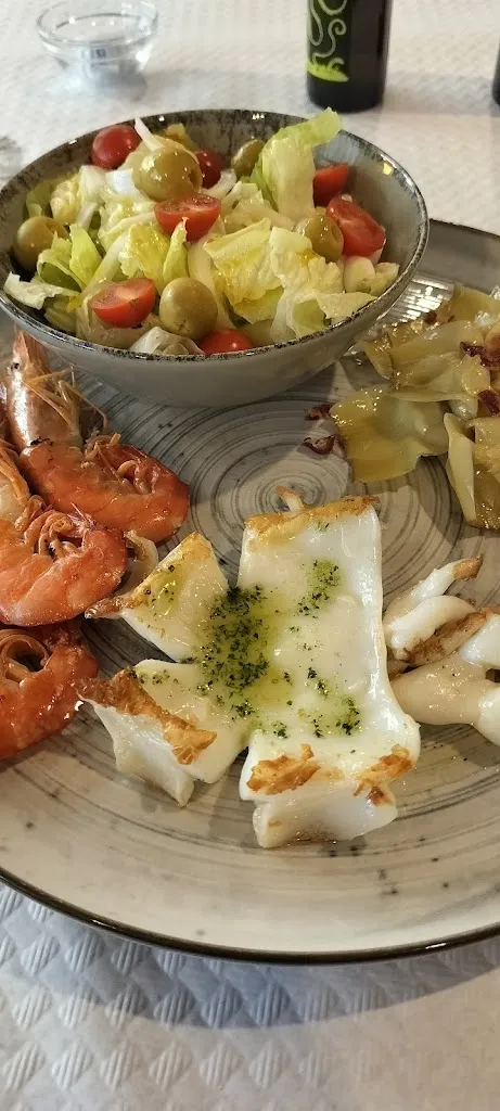 Liborio Leon_Bar Roure_Cercs_review