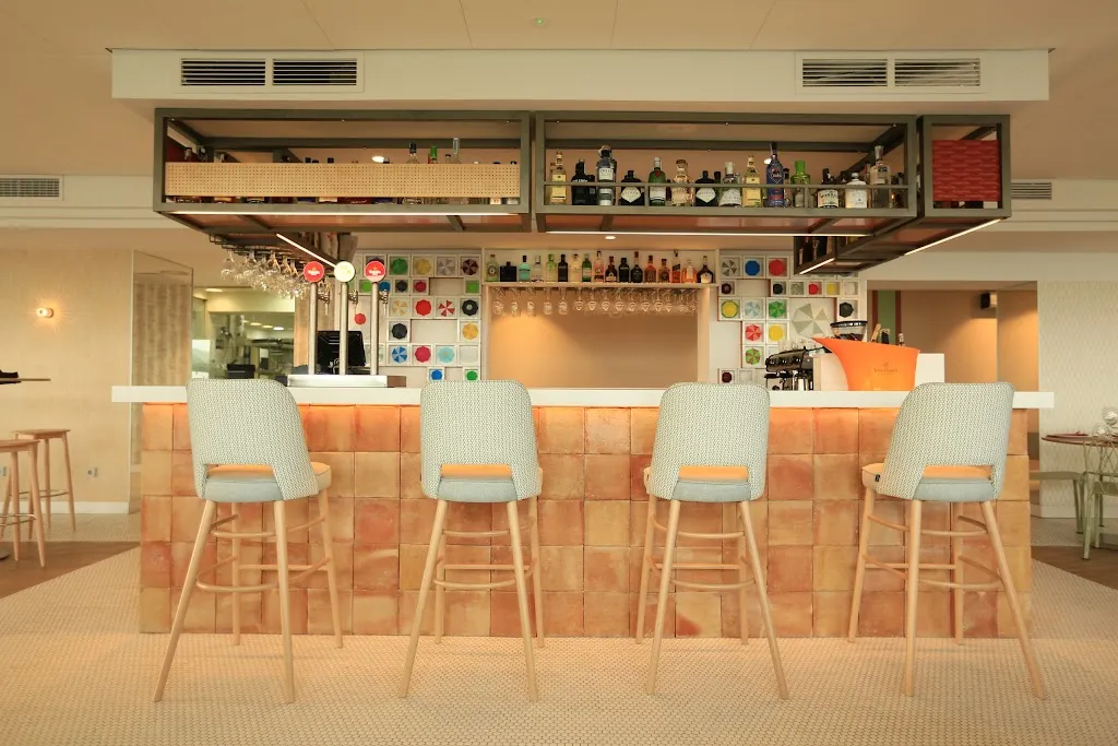 Solraig by Tibu-Ron_Castelldefels_slider_image_1