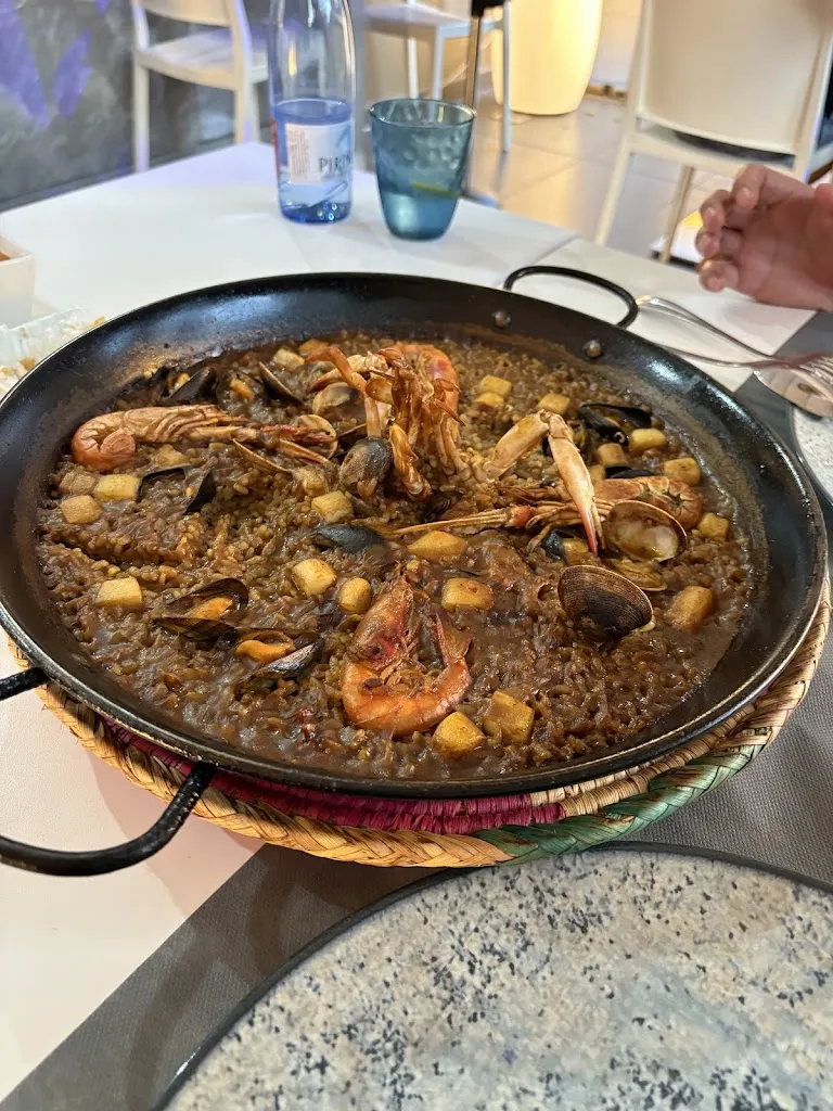 Danel Nugmanova_Restaurant Amar_Castelldefels_review