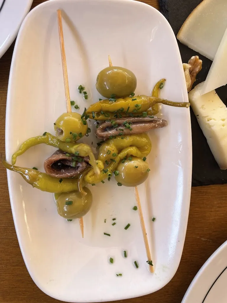 Martin D_Taberna Tibu-Ron_Castelldefels_review