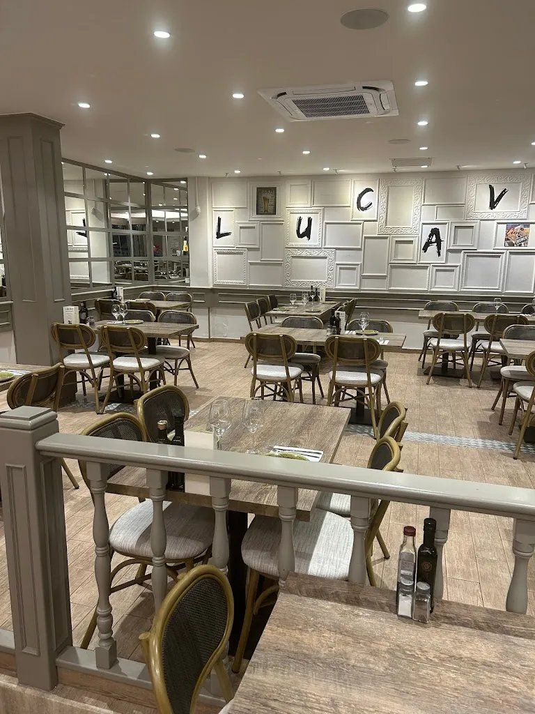 Lucavi Restaurant restaurant in Castelldefels