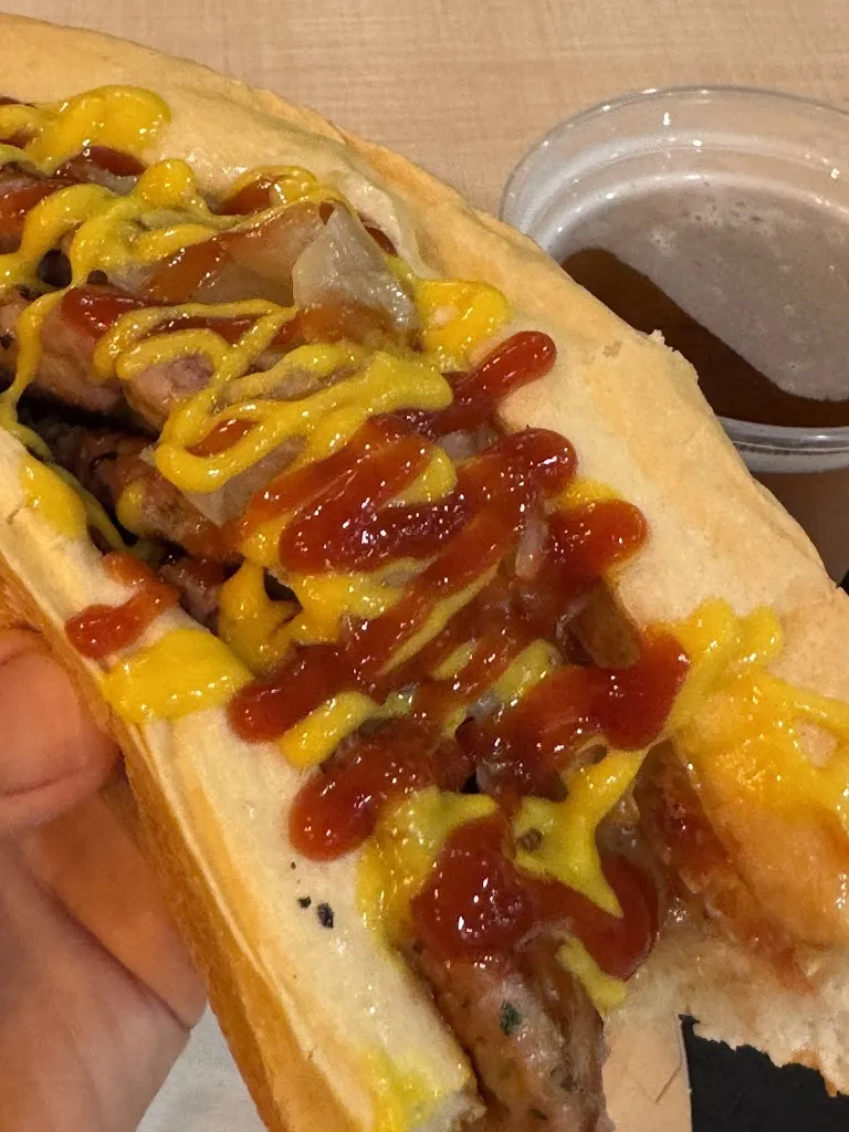 Hunmin Jeong_Rober's Frankfurt Castelldefels_Castelldefels_review