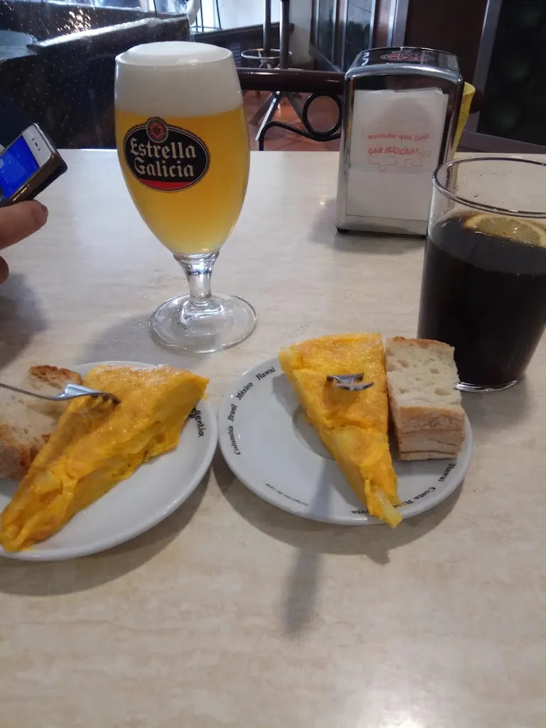 Isa_Mesón Parrillada O Mercado_Ordes_review