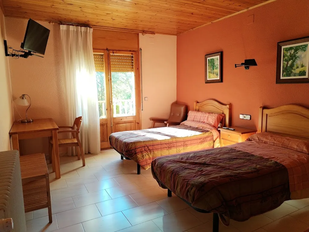 El Toll Restaurant - Motel_Collsuspina_slider_image_3