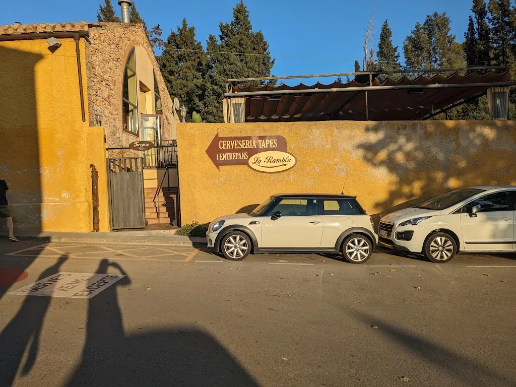 Lance Casey_La Taverna del sherpa_Collbató_review