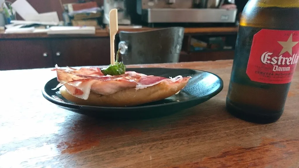 Menu_Bar la Cueva_Cerdanyola del Vallès_image_1